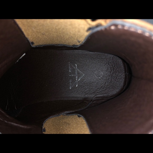 Men’s dress shoes - Picture 3 of 5